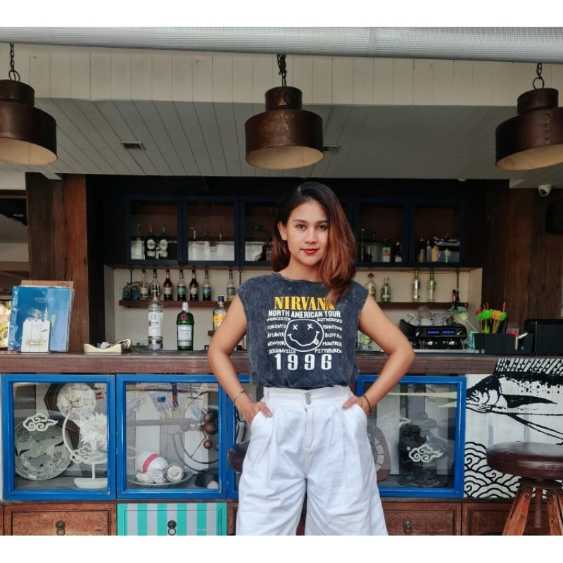 T-Shirt UNISEXเสื้อแขนกุดสีฟอกดำ