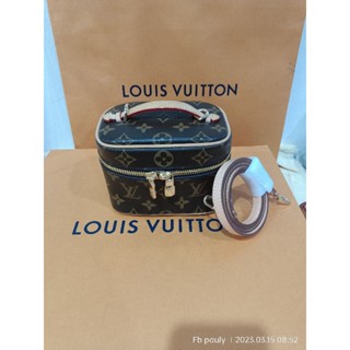 Lv nice nano mini 5.5"used bag like new good condition good price