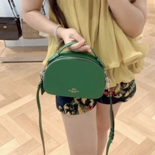 เขียวน้องมาใหม่คร้า สีสวย หายากมากกก

💚💚👜NEW COACH SERENA SATCHEL (COACH 1589)