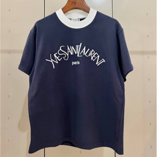 YSL YVES SAINT LAURENT PARIS EMBROIDERED LOGO NAVY COTTON CREW NECK T-SHIRT เสื้อยืดคอกลมแขนสั้น แบรนด์วายเอสแอล