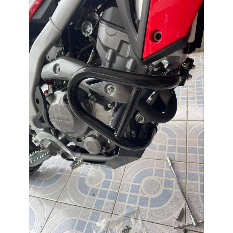 กันล้ม แคชบาร์ HONDA CRF 300 L เหล็ก ขนาด 1 นิ้ว หนา 2.3 มิล ทำสีพาวเดอร์โค้ท แข็งแรง