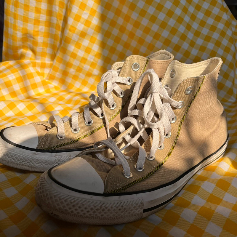 รองเท้าผ้าใบ คอนเวิร์ส Chuck แท้ มือสอง ไซส์ 40 size 40 สภาพดี converse Chuck (จัดส่งเร็ว)