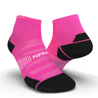 ถุงเท้าวิ่ง ถุงเท้าหุ้มข้อ ถุงเท้า สีชมพู ถุงเท้าสั้น KIPRUN RUN900 MID THICK RUNNING SOCKS - PINK