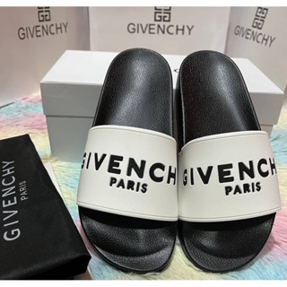 Guvenchy Sandal Grade vip Size 36-45