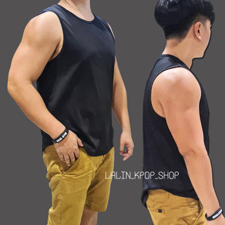 เสื้อกล้ามออกกำลังกายผู้ชาย tank top Quick dry ปลายเสื้อเว้าข้าง (พร้อมส่ง)