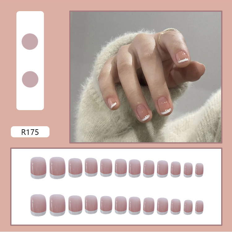 จัดส่งวันนี้ 【R175】เล็บปลอมสำเร็จรูป เล็บปลอมยาว กันน้ำ หลากหลายสไตล์ กล่องละ 24 ชิ้น