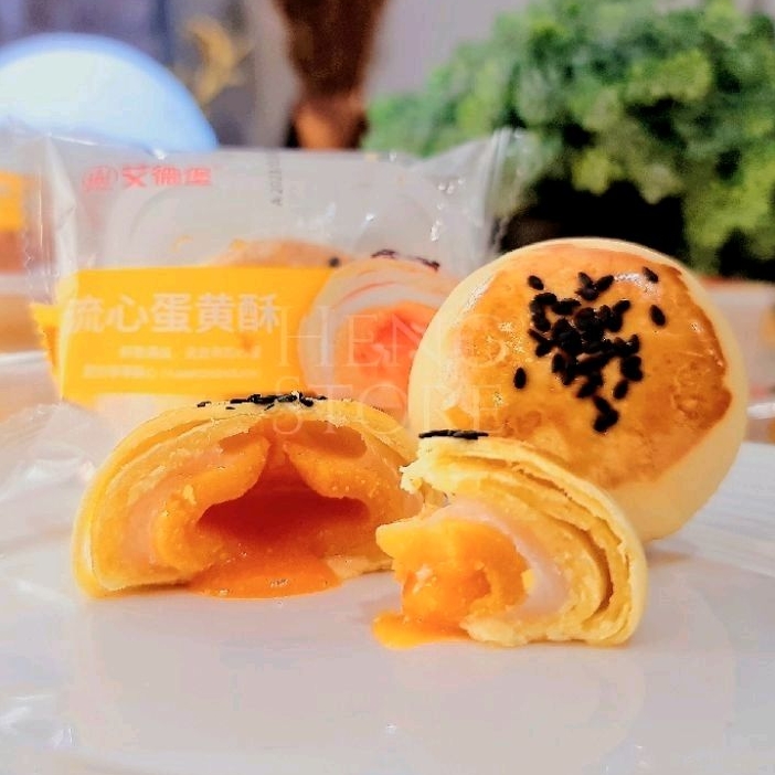 ขนมเปี๊ยะไต้หวัน อย.ไทย ขนมเปี๊ยะไข่เค็มลาวา Egg-Yolk-Puff ขนมเปี๊ยะตัวดัง | เก็บได้ 90 วัน ราคา ถูกที่สุด ดีลบีเคเค แกลเลอรีภาพที่ 4