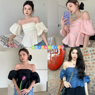 🍓พร้อมส่ง🍓เสื้อเปิดไหล่ชีฟอง ผ้าร่องน่ารักสไตล์​เกาหลี sexy lady เรียบหรู เริ่ดมาก เสื้อผ้าแฟชั่น เสื้อปาดไหล่ ชุดไปทะเล