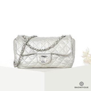 CHANEL CLASSIC 12_ SILVER METALLIC ICE CRINKLED CALF SHW