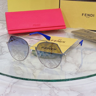 แว่นตากันแดด Fendi พร้อมส่งค่ะ Original