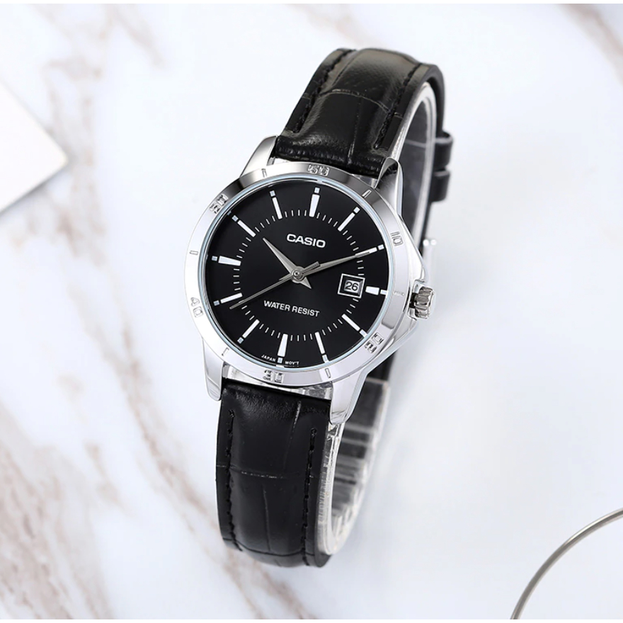นาฬิกา Casio รุ่น LTP-V004L-1A นาฬิกาผู้หญิง สายหนังสีดำ หน้าปัดดำ - ของแท้ 100% รับประกันสินค้า 1 ปี