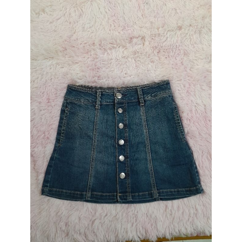 กระโปรงยีนส์ American eagle มือสอง