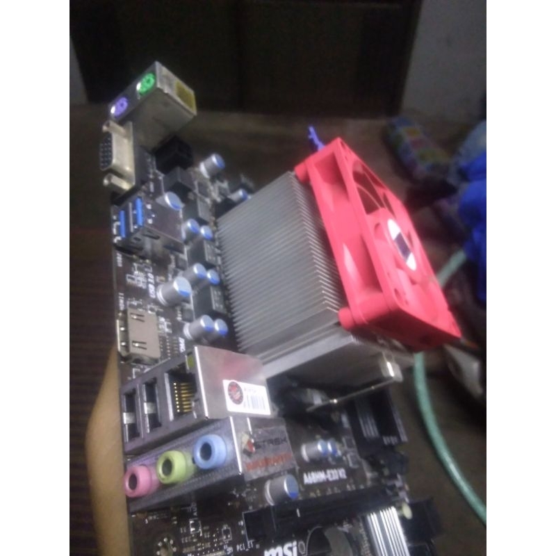 MSI A68HM-E33 V2 เมนบอร์ดซ็อกเก็ต FM2 + DDR3 32GB USB3.0 Micro ATX AMD A68H เมนบอร์ดและ cpu X4-845