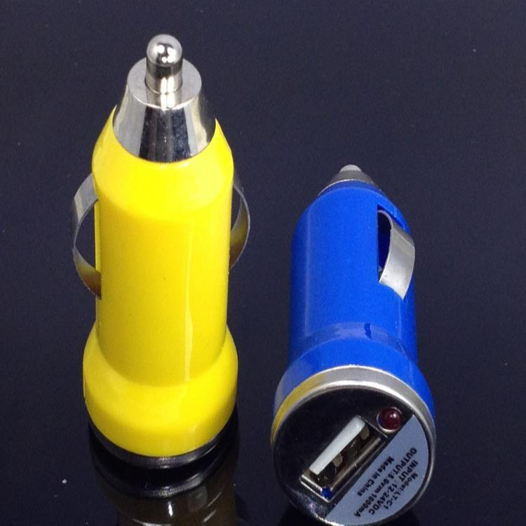 เครื่องชาร์จในรถยนต์ USB สากล สำหรับโทรศัพท์GPS mp3 อะแดปเตอร์