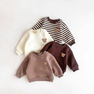 babytk ✨พร้อมส่ง✨ เสื้อยืดคอกลมแขนยาวปักหมีหน้าอก พื้นครีม (หนา)