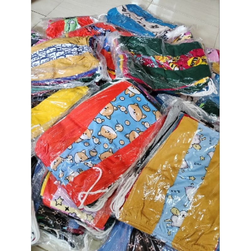 กางเกงขาหนวด ยกโหล 12 ตัว 8 - 17 กิโล ใส่ได้ คละสีคละลายให้นะค่ะ