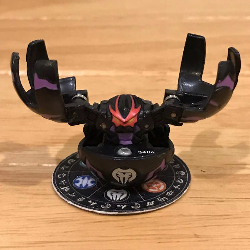 Bakugan Darkus Fear Ripper (Shredder) B1 บาคุกันเชรดเดอร์ธาตุมืดขนาด b1