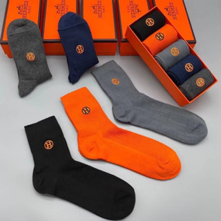 HERMES H LOGO SIGNATURE EMBROIDERED COTTON SOCK ถุงเท้าข้อยาว แบรนด์แอร์เมส ผ้าคอตตอน ปักตัวหนังสือโลโก้