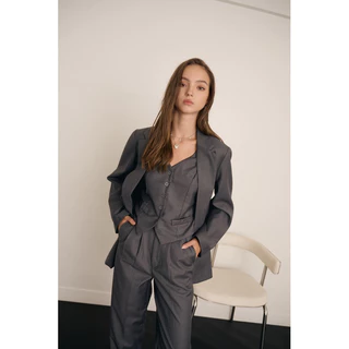 STUDIO UNKNOWN - Eva Oversized Blazer เบลเซอร์ซับในรีดกาวทั้งตัว