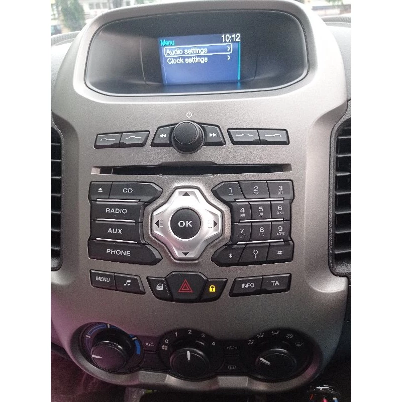 micro switch สวิทซ์ สำหรับ ฟอร์ด เรนเจอร์ ford ranger T6 mazda BT50 PRO << ปุ่มกดไฟฉุกเฉิน ปุ่มล็อคประตู ปุ่มแอร์ A/C >>