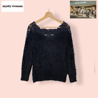 เสื้อ Mysty woman ผ้านิตถักอย่างดี (ไซด์ -  F   อก 36-44 ยาว 26 นิ้ว)  เสื้อทรงสวยน่ารักมาก ผ้าขนสวย แต่งลูกไม้สวยมาก