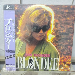 แผ่น เลเซอร์ดิวก์ Blondee  นำแสดงโดย คิม บาซิงเจอร์  แผ่นสวย สภาพสะสม Laserdisc