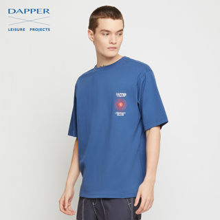 DAPPER x LEISURE PROJECTS เสื้อยืด Sunset Chaser Print สีน้ำเงิน (KRN1/600LS)