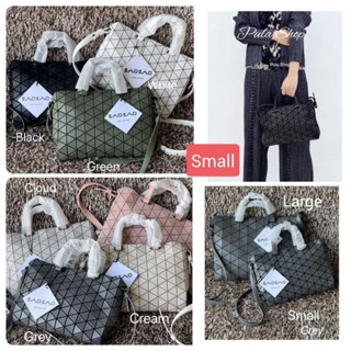 (Small) กระเป๋าสะพาย BAO ISSEY MIYAKE TONNEAU 001/005