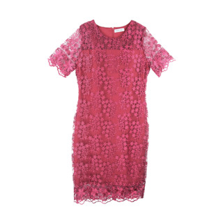 Dress Code เดรสลูกไม้ลายดอกไม้แขนสั้น | Floral Lace Dress with Short Sleeves ชุดเดรสออกงาน สีแดง