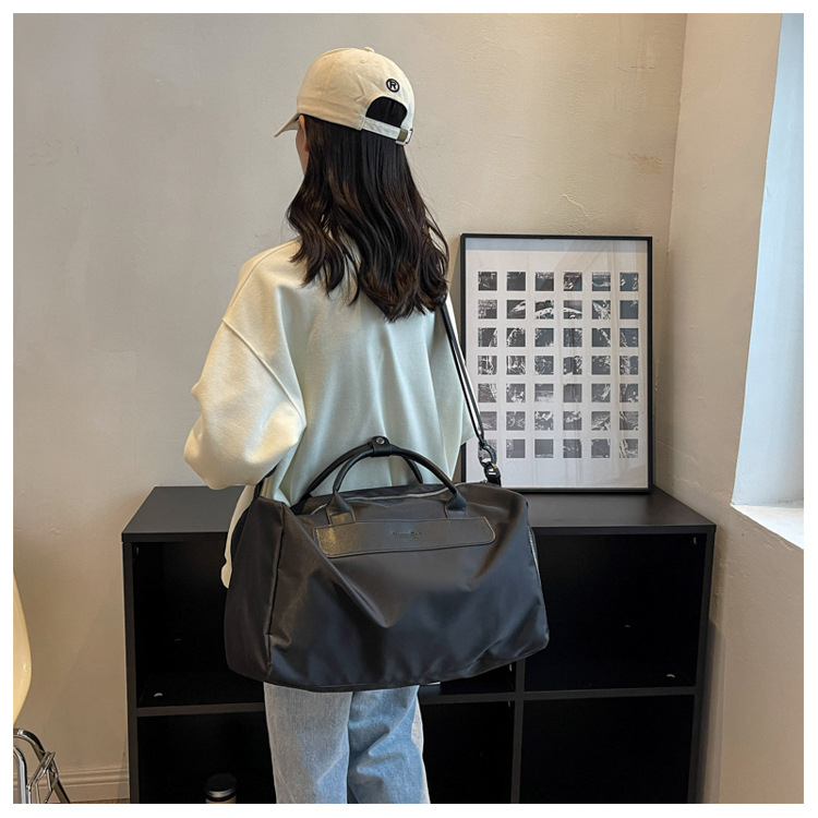 ShopAt.Two[BG8282] กระเป๋าเดินทาง กระเป๋าฟิตเนส ถือได้ สะพายได้ พร้อมส่งในไทย