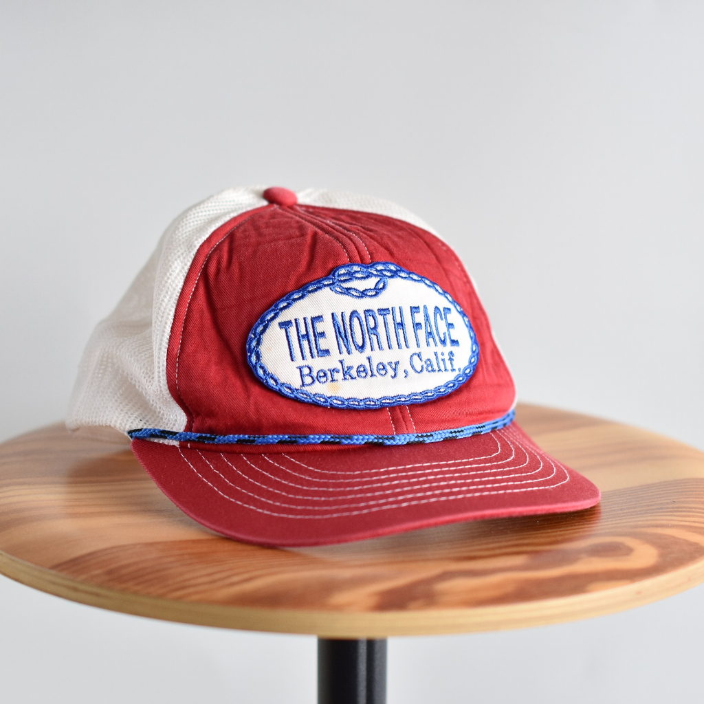 The North Face แท้ หมวกมือสอง trucker hat cap Korea made