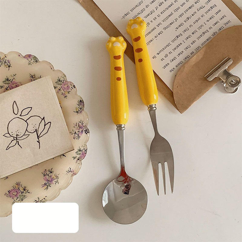 New ช้อนส้อม S10 ลายน้องกระต่ายน่ารักๆ เช็ท 3 ชิ้น พร้อมกล่อง ลายกระต่ายแครอท สินค้าพร้อมส่ง - รูปที่ 4