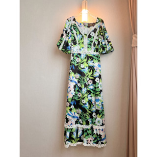 green dress maxidress