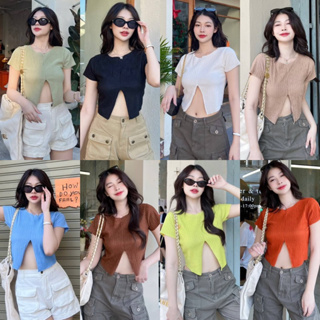 crop top เสื้อครอปสั้น แหวกเอว ผ่าหน้า เสื้อแขนสั้น ใส่ไปคาเฟ่