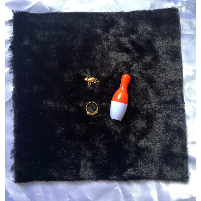 ผ้าขนฟู สีดำ พร็อบถ่ายรูป📷ขนาด25x25cmราคา39บาท ผ้าขนขนาดเล็กถ่ายรูปสินค้า ขนาดเล็ก