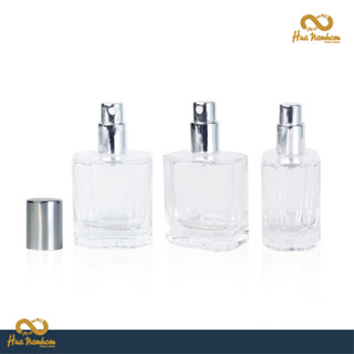 ขวดสเปรย์ทรงเหลี่ยม ฝาครอบสีเงิน ปริมาณบรรจุ 30ml
