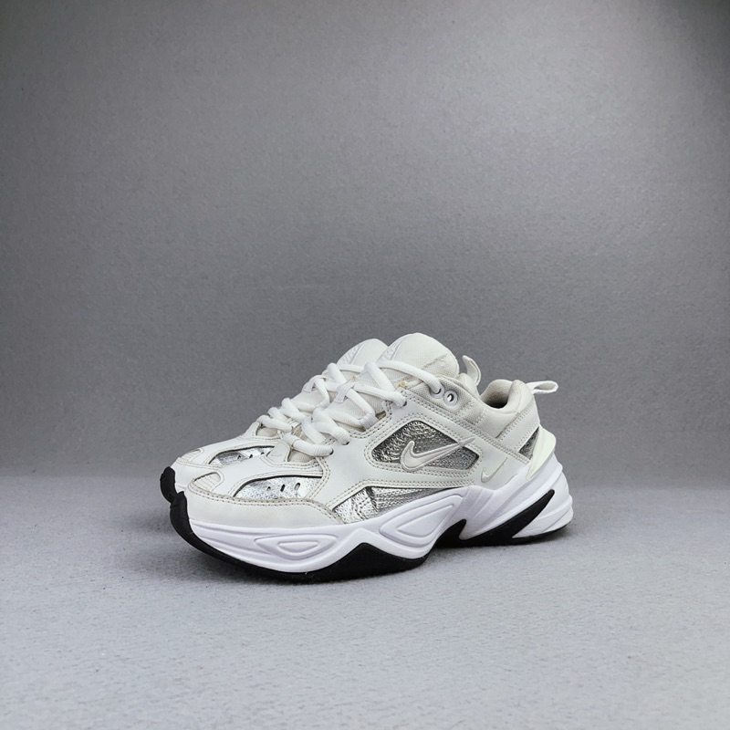 รองเท้ามือสอง Nike M2K Tekno ของแท้𝟭𝟬𝟬%  ▫️𝗦𝗶𝘇𝗲 :  38𝗲𝘂 | 24𝗰𝗺