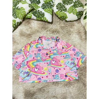 เสื้อครอปลายการ์ตูนสีชมพู freesize