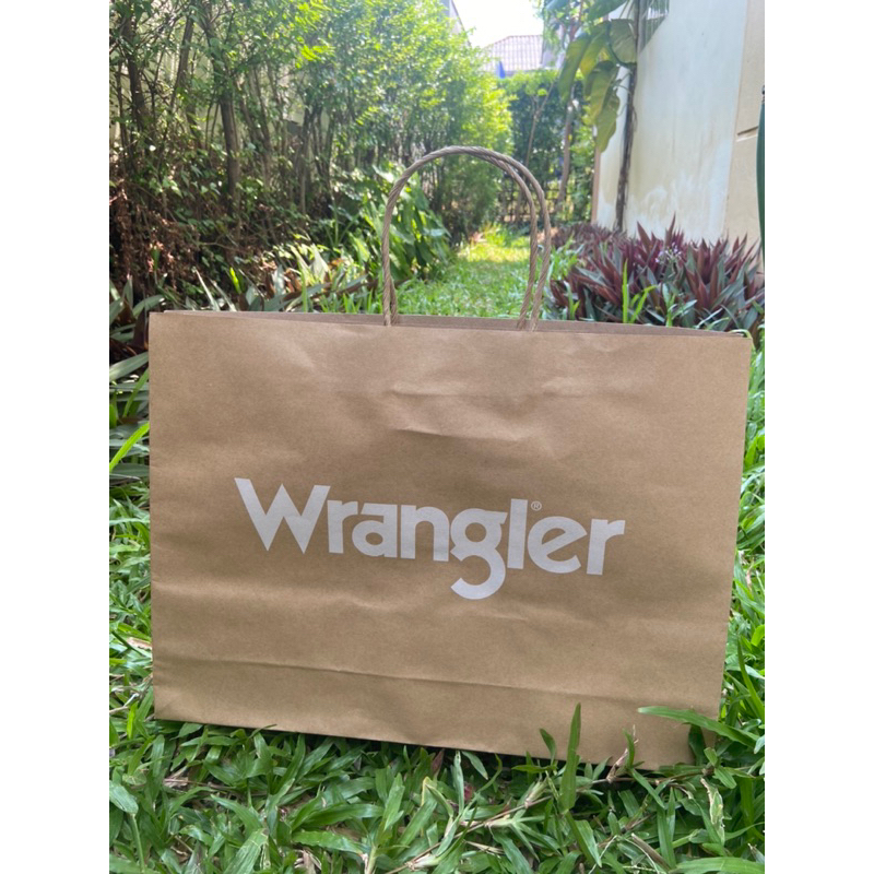 ถุงกระดาษ wrangler แท้จากช็อป