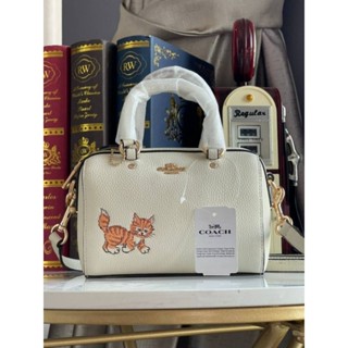 📮@1,990.-🔥🔥HOT SUMMER SALE 9 %+🛒ส่งฟรี EMS🛒🔥🔥💯Coach Mini Rowan Crossbody With Dancing Kitten