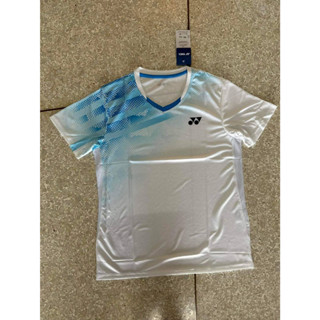 เสื้อแบดมินตันผู้ชายYonex คอกลม สีขาวลายน้ำเงินแดง