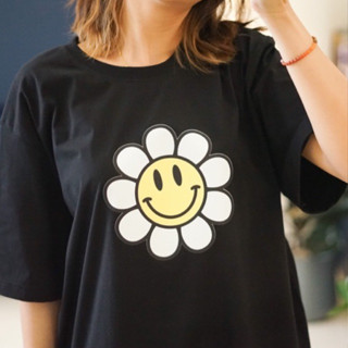 เสื้อยืดสกรีนลาย smiley daisy พร้อมส่ง✨