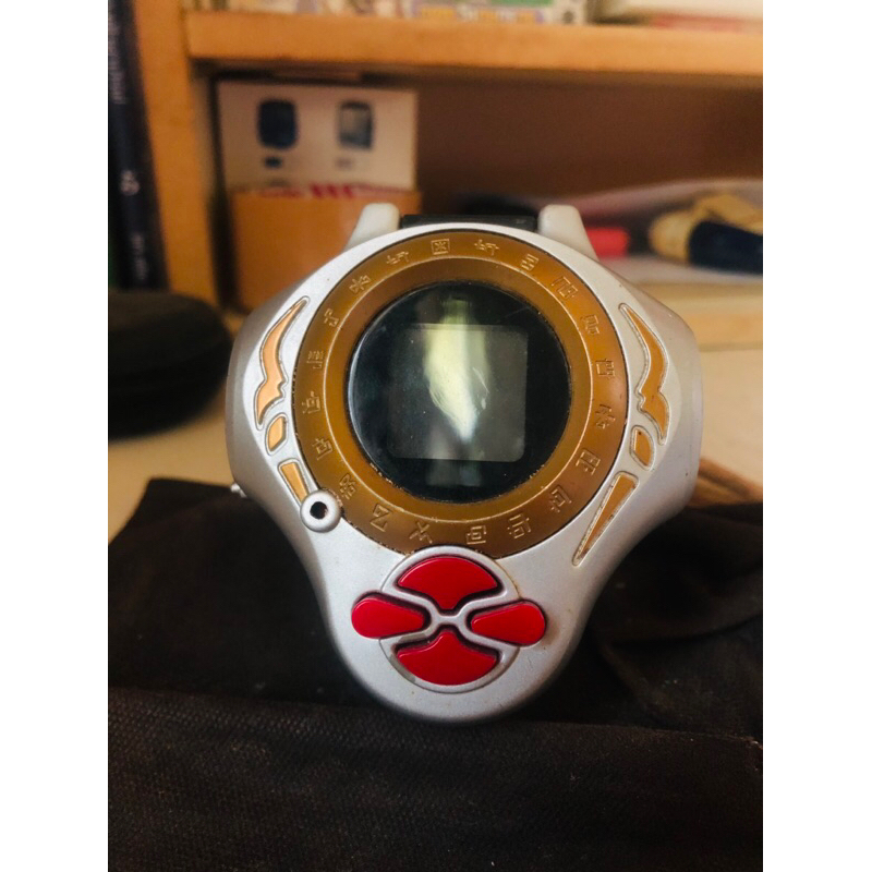 Digivice D-Power v3 gold