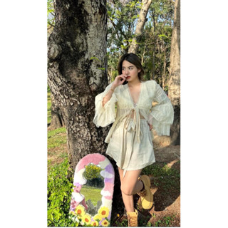ใหม่มือ1✨เสื้อคลุมแต่งลูกไม้ผูกเอว อกได้ถึง36" งานป้าย viv งานตามหา งานทะเล