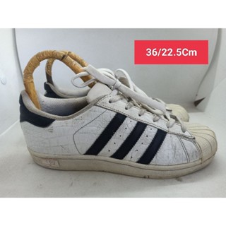 Adidas Size 36 ยาว 22.5 รองเท้ามือสอง ผู้หญิง ผู้ชาย ผ้าใบ แฟชั่น ทำงาน ลำลอง เดิน  เที่ยว วิ่ง ออกกำลังกาย