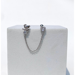 จิวต่างหูเกาหลี More Than Piercing: C007 Beary Love Chain