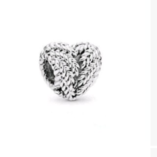 Pandora silver charm หัวใจ