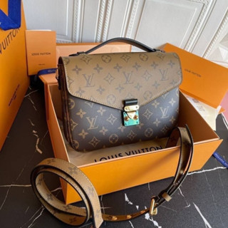 กระเป๋า Louis Vuitton  งานออริ สวยมาก* size 25cm.   boxset