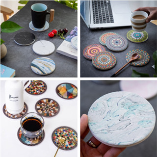 Amazon ที่ขายดีที่สุด 10.3 ซม. ที่รองแก้วเซรามิคเนื้อหินอ่อนพร้อมฐานไม้ก๊อก Coasters