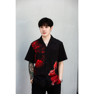 เสื้อเชิ้ตฮาวายแขนสั้น(กระต่ายดำ) Hawaii Black Rabbit Shirt (Short-Sleeve)